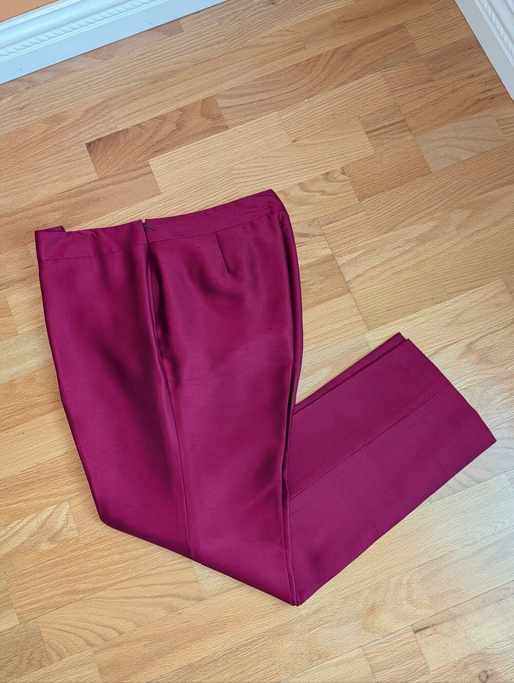 Ann Taylor Silk Ankle Pance Size 10 P